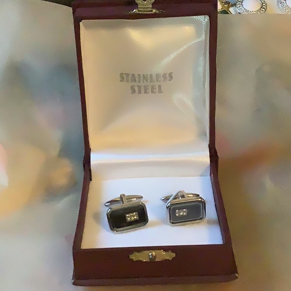 New cuff links